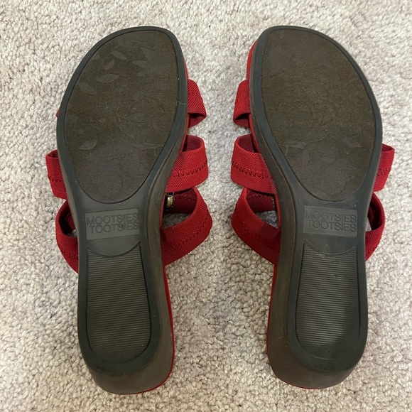 Mootsies Tootsies Stretch Sandals - Picture 5 of 5